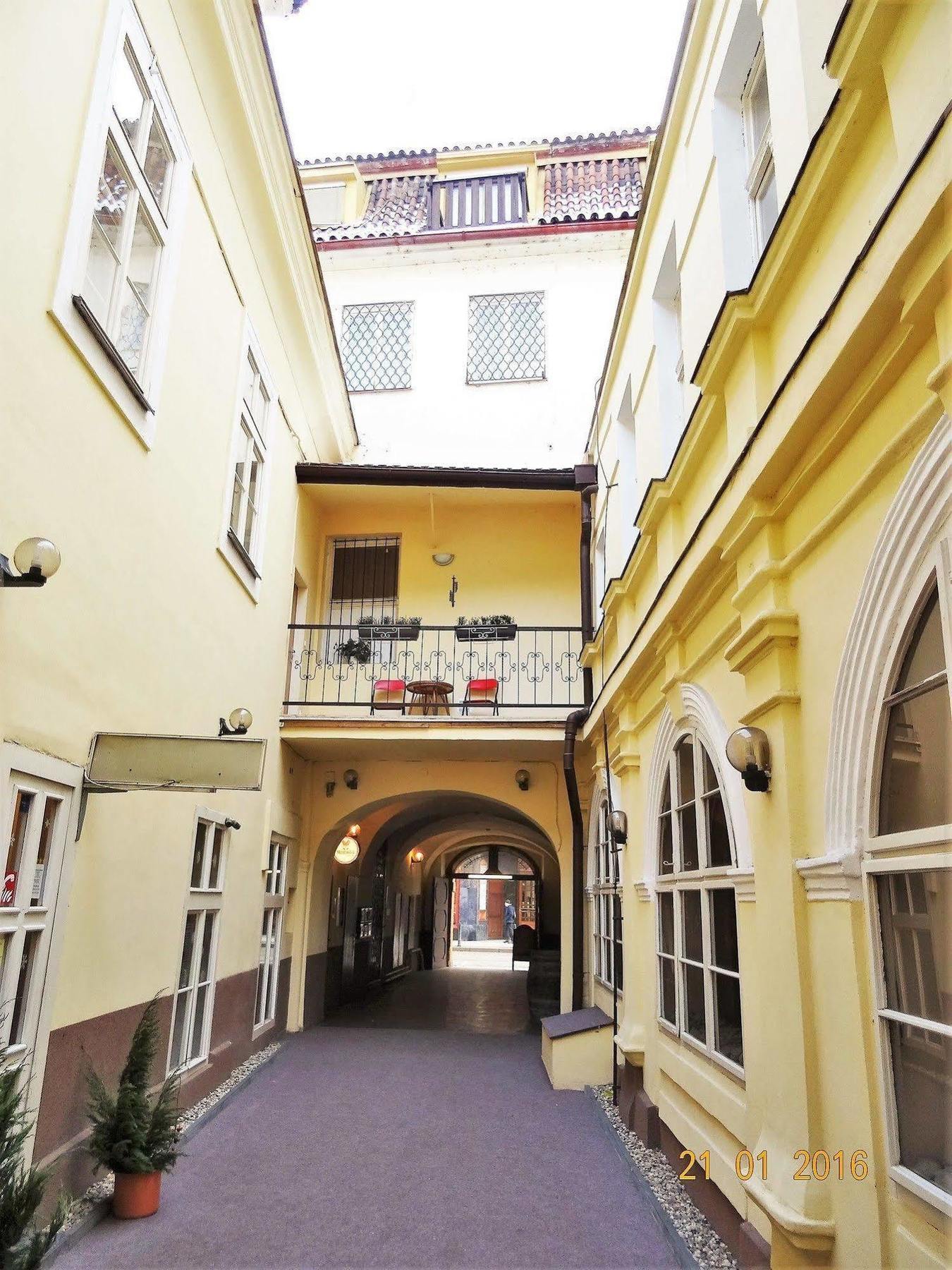 U Dvou Zlatych Klicu Hotell 3*